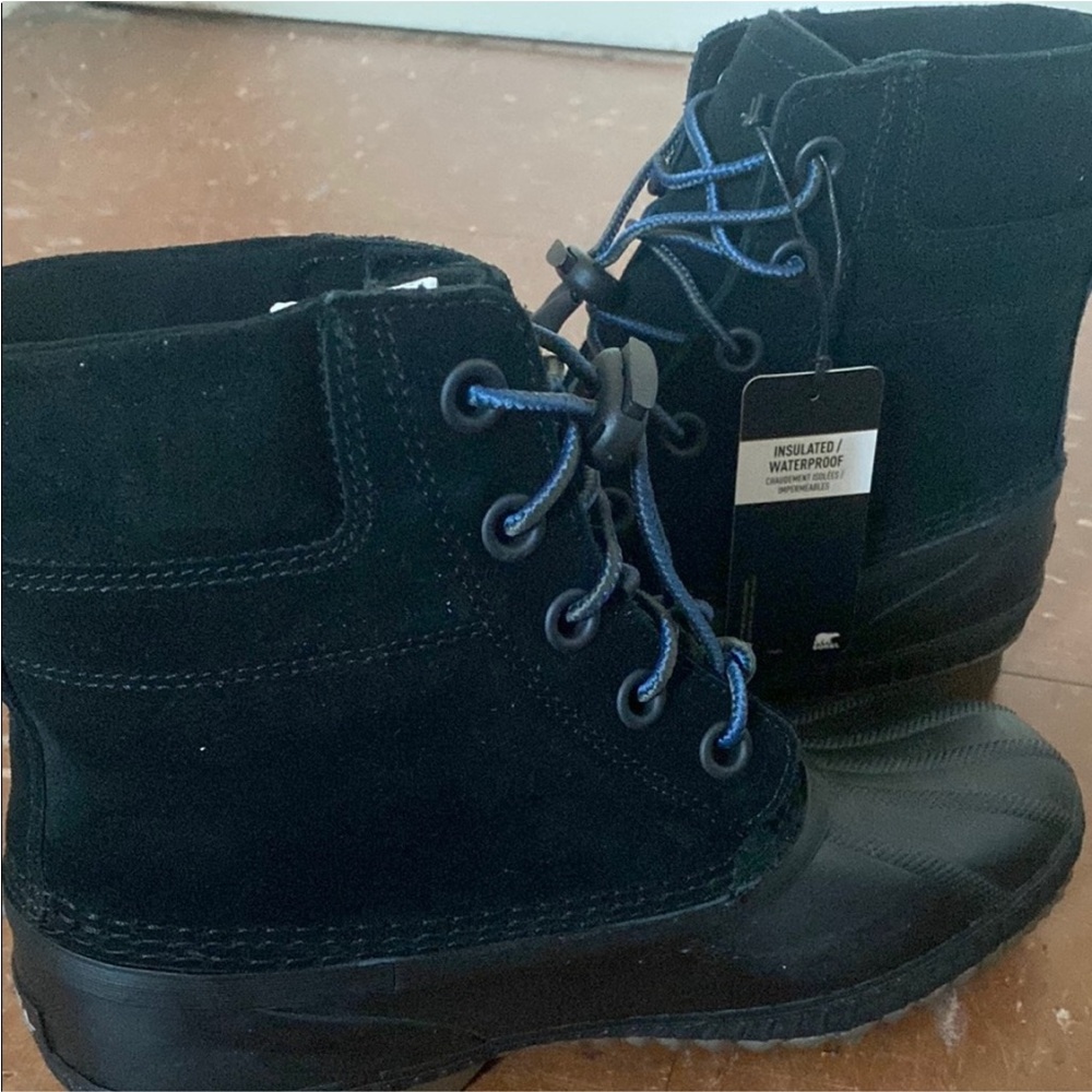 Sorel Kids Boots - Black with Blue Laces